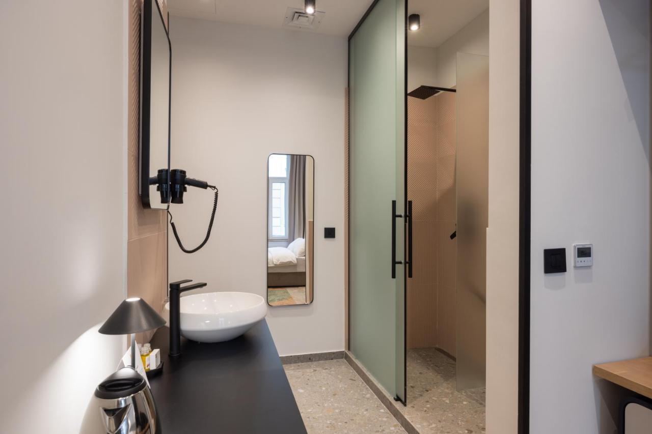 Hop Inn Rooms & Suites Belgrade Exterior photo